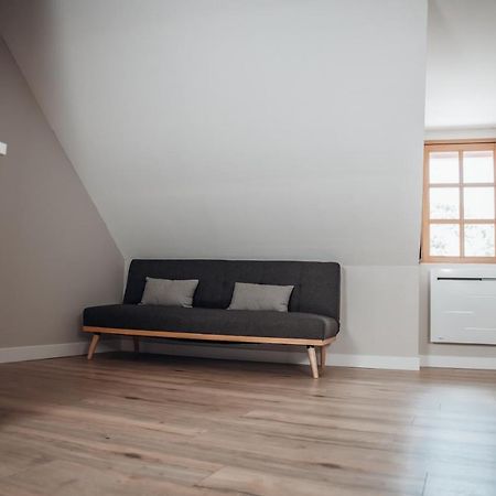 Rare, belle maison de 90 m2 au pied du château Fougères Extérieur photo